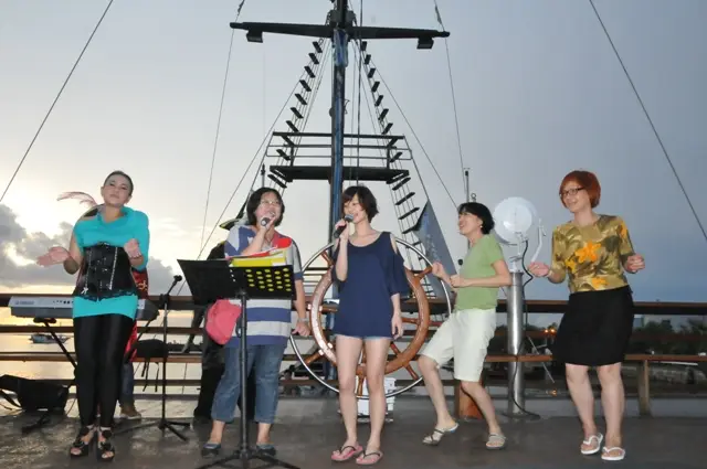 Bali Pirate Dinner Cruise - Image 7