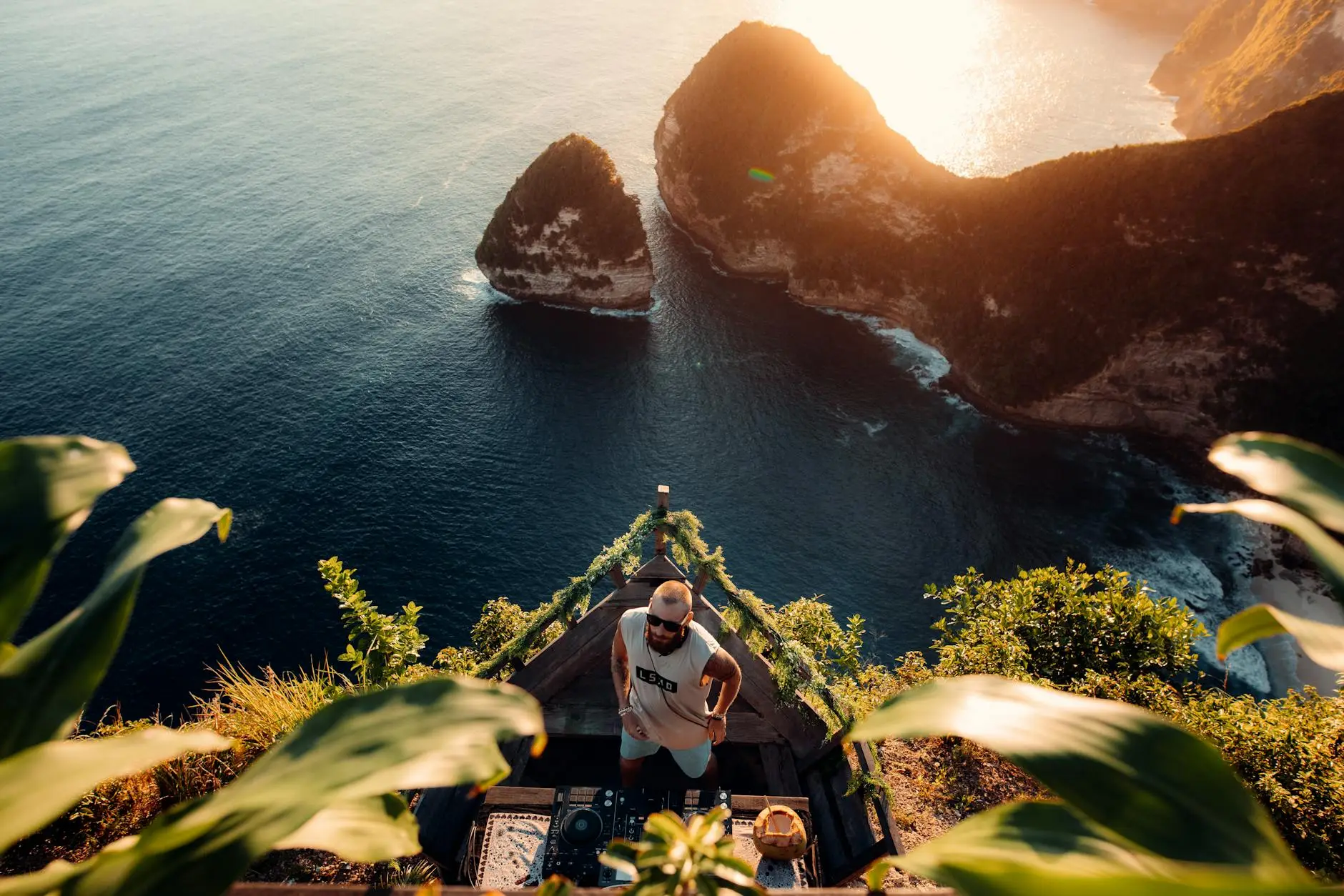 Nusa Penida Private Tour Driver Booking Process Requirements and Cost Factors